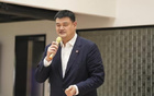 姚明卸任篮协主席8年后，再任姚基金理事长。